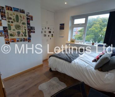 3 Bedroom Ground Floor Flat for rent in The Poplars - Photo 5
