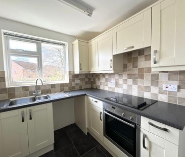 2 bedroom flat to rent - Photo 5