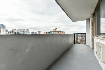 Mount Pleasant Tower — 2 Bedroom - Photo 5