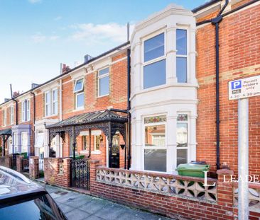 3 bedroom terraced house to rent - Photo 5