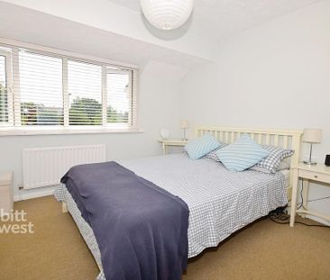 5 bedroom detached house to rent - Photo 6