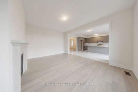 For Lease - 26 Wesley Brooks Street, Clarington, Ontario - Photo 4