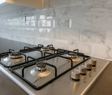 3 bedroom terraced house to rent - Photo 4