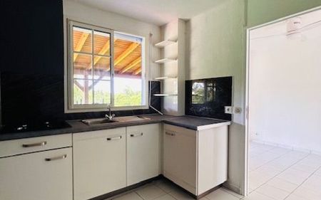 Maison à louer 5 pièces • Baie-Mahault - Photo 5