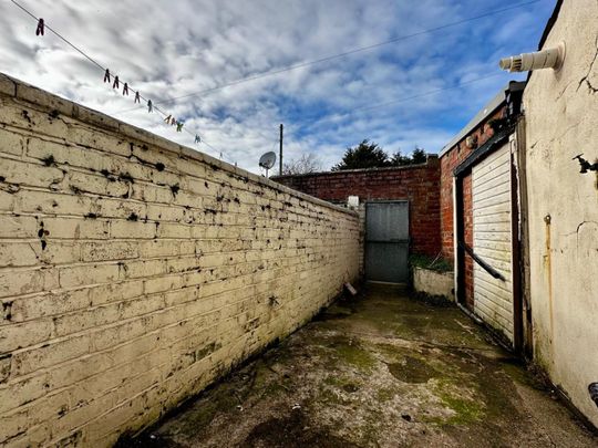 Cunliffe Road, Blackpool - Photo 1