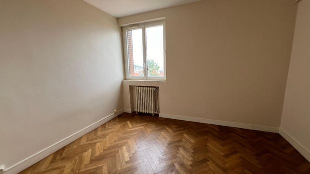 Location Appartement 3 pièces 69m² CHAMALIERES 63400 - Photo 1