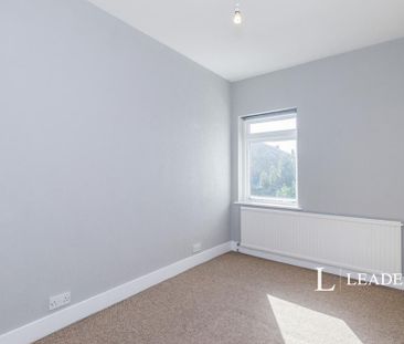 2 bedroom semi-detached house to rent - Photo 2
