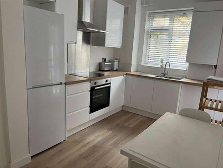 Rawson Street, London, SW11 - Photo 3