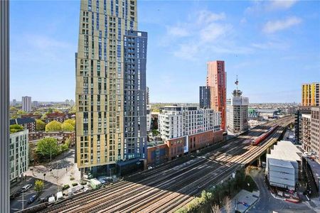 Thames City, Carnation Way, London, SW8 - Photo 5