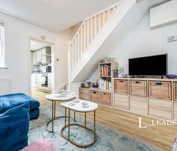 2 bedroom house to rent Spring Gardens, Newport Pagnell, Buckingham... - Photo 2