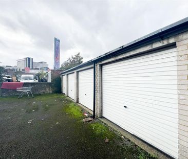 2 bedroom maisonette to rent - Photo 1