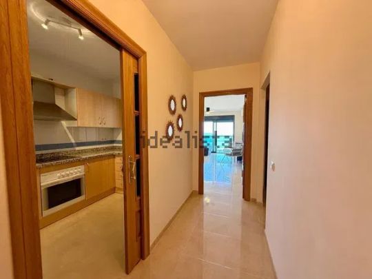 Alquiler de piso en Calle Panticosa - Foto 1