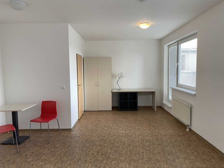 Pronájem bytu 2+kk 38 m² - Photo 2
