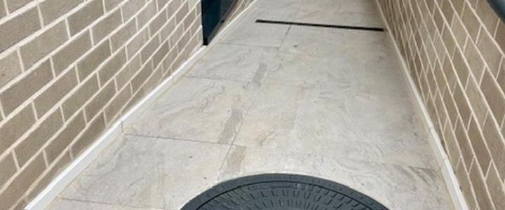 Stilvolle, exklusive 2-Zi-Dachgeschosswohnung mit Balkon und Stellplatz in bevorzugter ruhiger Lage - Foto 1