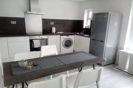 House share to rent - Photo 4