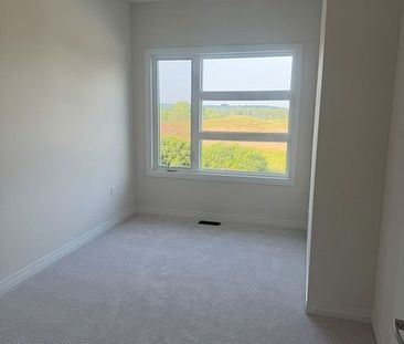 For Lease - 3034 Sideline 16 Road, Pickering, Ontario - Photo 4