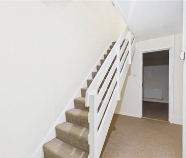3 Bedroom Semi-detached - Photo 1