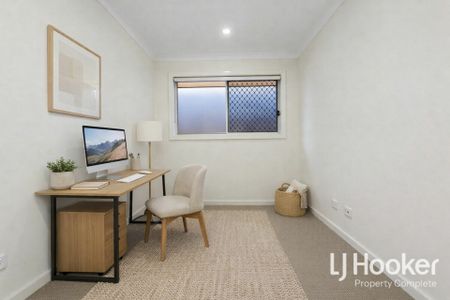 Modern & Practical - Family size Home without the Upkeep - Photo 2