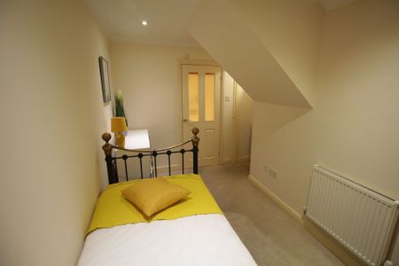 Student Accommodation, 1A Eastbourne Street, Lincoln, Lincolnshire, LN2 5BW, United Kingdom - Photo 3