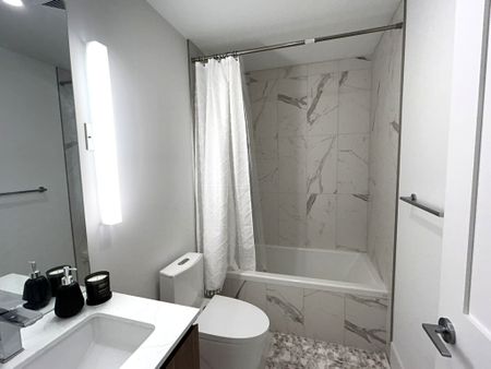 For Lease - 1 Hillsdale Avenue Unit# 509, Toronto, Ontario - Photo 3