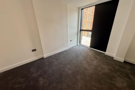 Castleward Boulevard - Photo 2