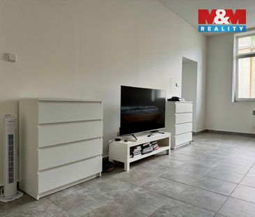 Pronájem bytu 1+1 48 m² - Photo 2