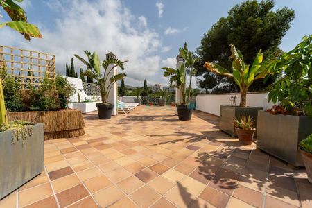 Penthouse for rent in Marbella - Photo 5