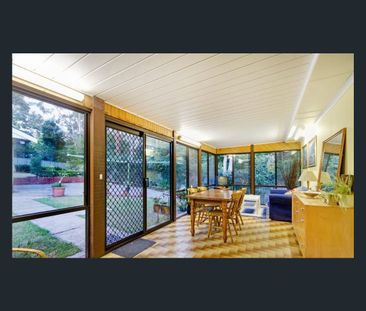 Great Family Home in a Convenient Location - Photo 2