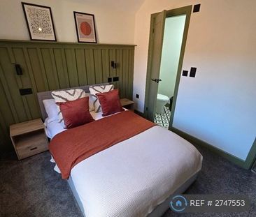 1 bedroom in a house share to rent - Photo 5