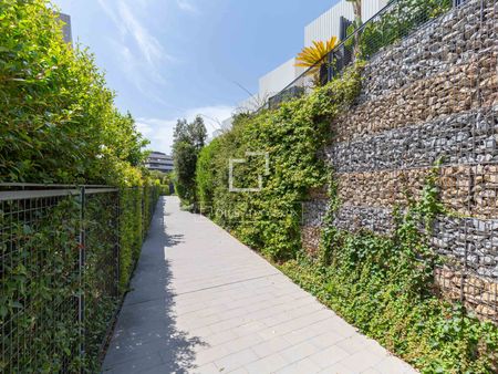 Excellent 5 Bedroom house / villa for rent in Esplugues, Barcelona - Foto 2