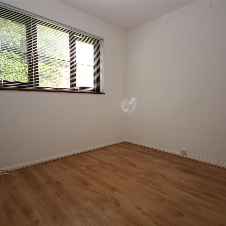 1 bedroom Maisonette to let - Photo 1