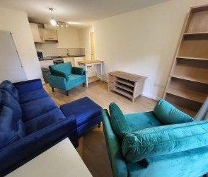 2 bedroom apartment to rent - Photo 2