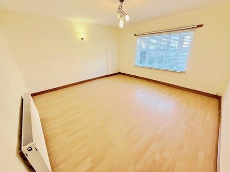 3 bedroom House To Let - Photo 5