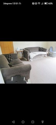 3-Bed Hornby, Large Yard, Woolworths & Mall Nearby - Photo 4