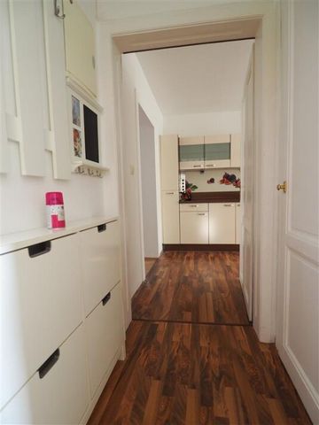 HELLE - 2-ZIMMERWOHNUNG IN RUHIGER LAGE - Photo 3