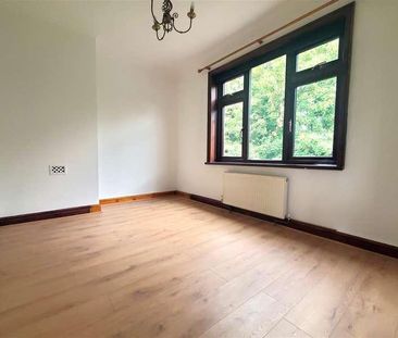 Nowells Yard, Dewsbury, WF13 - Photo 4