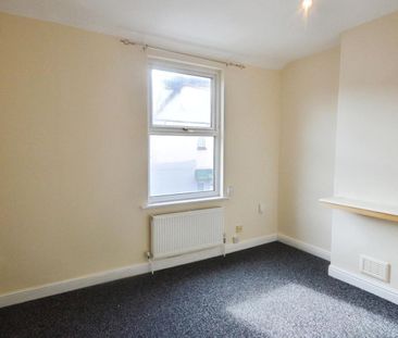 Kimberley Road, Newcastle-Under-Lyme - Photo 2