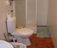 Student House - 10 Bedrooms - Bradford - Photo 6