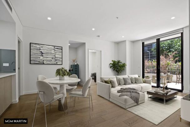 MGM MARTIN – PRIVATE AIR CONDITIONED TWO BEDROOM APARTMENT WITH SPACIOUS COURTYARD + STUDY (ACCESS ENTRANCE FROM E4 GATE (MIDDLE COMPLEX LEFT SIDE) - Photo 1