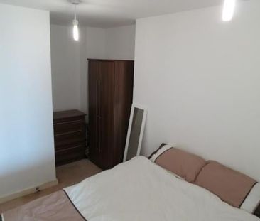 1 Bed Flat, Cross Greeen Lanes, LS9 - Photo 3