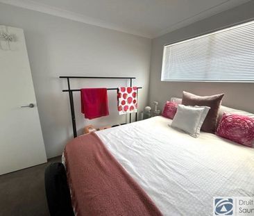 HIGH QUALITY HOME HOME OPEN SATURDAY 06 DECEMBER AT 9.00AM SHARP! - Photo 4