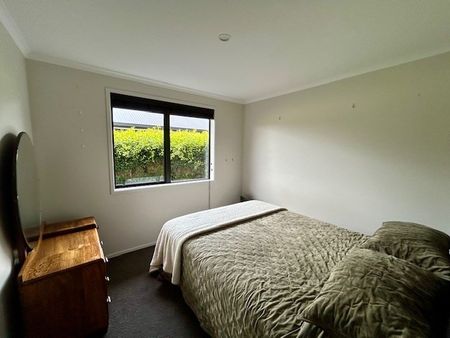 Furnished Home on Sandhurst - Papamoa - Photo 2