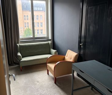 Valhallavägen, Stockholm - Photo 2