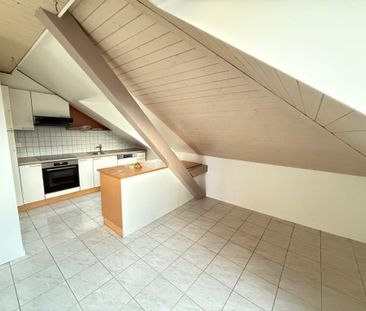 Joli appartement mansardé avec vue sur le lac - Photo 2