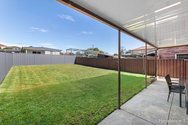 473 Lyons Road, - Photo 1