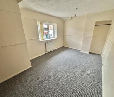 2 bedroom end of terrace house to rent - Photo 4