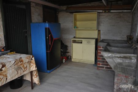The Perfect Blend of Character and Convenience - Photo 5