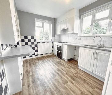 3 bedroom maisonette to rent - Photo 4