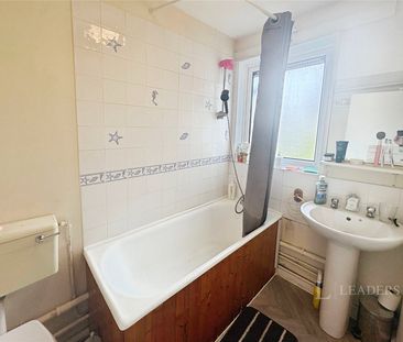 2 bedroom property to rent Russell Court, Cambridge, CB2 - Photo 5