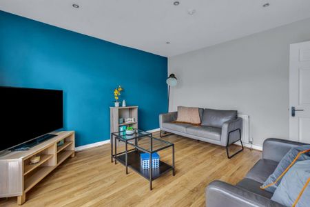 5 bedroom house to rent - Photo 2